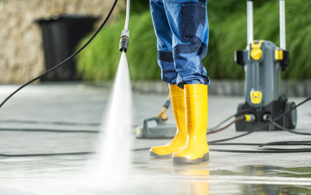 Why Choose Our Certified Pressure Washing Experts for Your Project Needs in Bay Minette, AL?